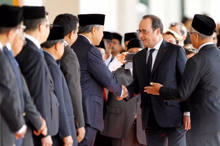 Malasia y Francia intensifican cooperación en economía y defensa ảnh 1