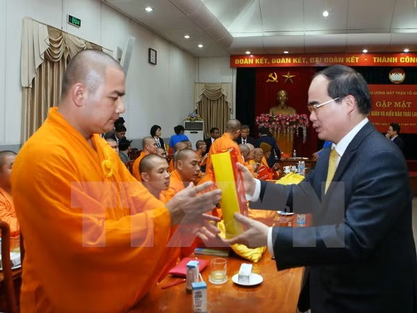 Pagodas vietnamitas en Tailandia ayudan a conectar las dos culturas ảnh 1