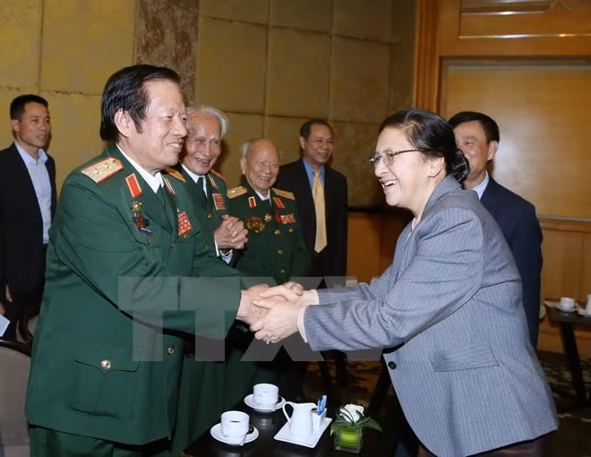Refuerzan Vietnam y Laos lazos de amistad ảnh 1