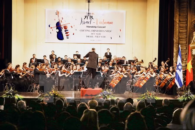 Presidente israelí continúa actividades en Vietnam ảnh 1