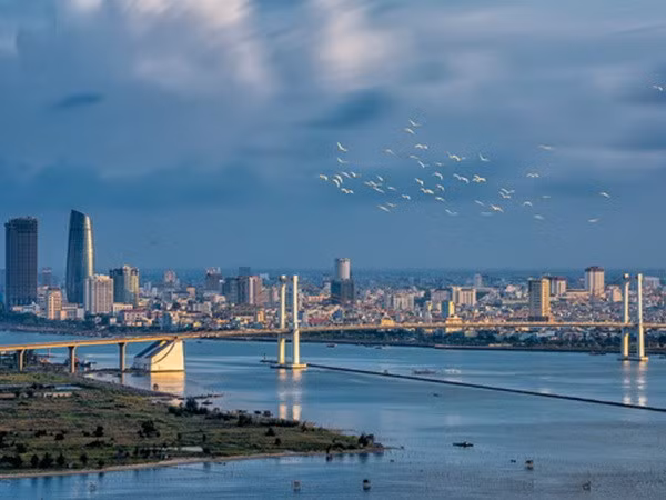 Ciudad vietnamita despliega preparativos de seguridad para semana de Cumbre de APEC ảnh 1