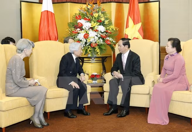 Emperador de Japón concluye visita estatal a Vietnam ảnh 1