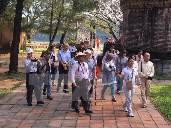 Impulsan relaciones entre provincia vietnamita y prefecturas japonesas ảnh 1