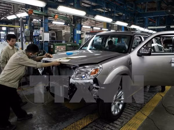 Toyota ayuda a formación de mecánica automotriz en Vietnam ảnh 1