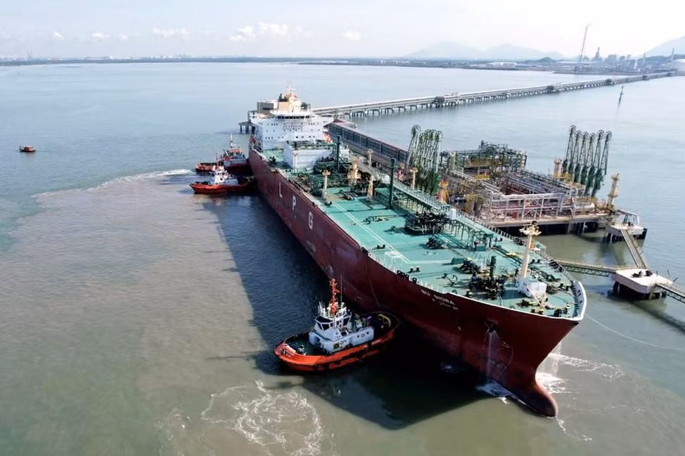 PVN lidera lista de 500 empresas más rentables de Vietnam ảnh 1