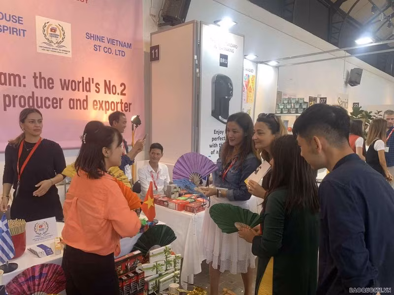 Presentan café vietnamita en festival en Atenas ảnh 1