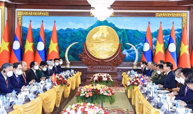 Presidente vietnamita se reúne con máximo dirigente de Laos ảnh 1