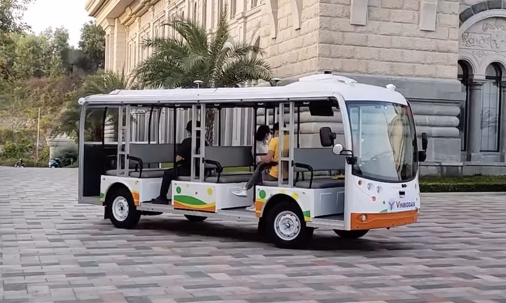 Vingroup prueba vehículos autónomos en ciudad de Nha Trang ảnh 1