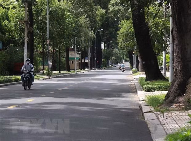 Ciudad Ho Chi Minh extiende el distanciamiento social por otros 14 días&nbsp; ảnh 1