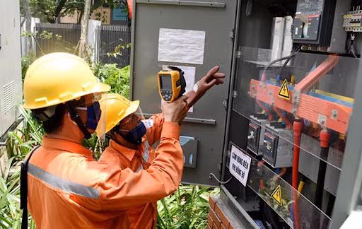 Reducen tarifas de servicios públicos esenciales en Vietnam por el COVID-19 ảnh 1