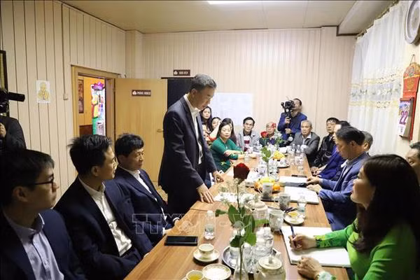 Destacan papel de comunidad vietnamita en fortalecer amistad con República Checa ảnh 1
