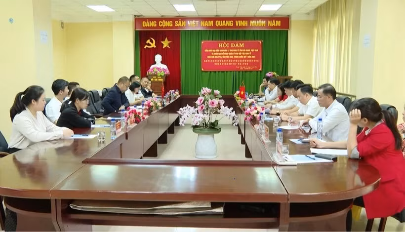 Buscan promover intercambio comercial entre localidades vietnamita y china ảnh 1