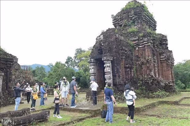 Santuario de My Son recibe unos 110 mil visitantes extranjeros en el primer trimestre ảnh 1