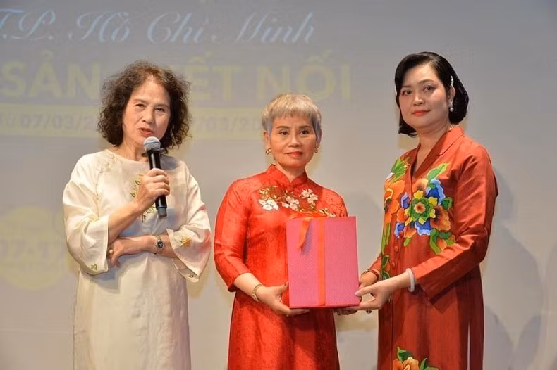 Celebran en ciudad vietnamita semana de cultura y patrimonios ảnh 1
