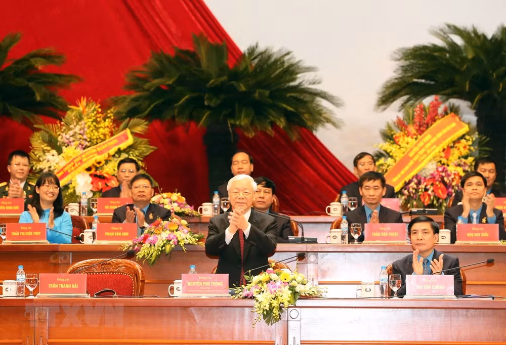 [Foto] Inauguran en Hanoi duodécimo Congreso Sindical de Vietnam ảnh 6
