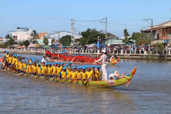 Preservan particularidades culturales de festival de etnia vietnamita ảnh 1