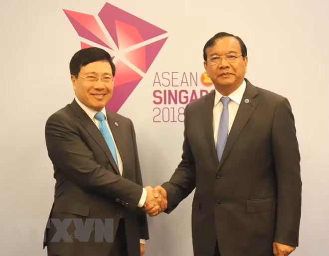 Camboya se compromete a apoyar a camboyanos- vietnamitas residentes sobre lago Tonle Sap ảnh 1