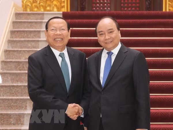 Premier vietnamita recibe a ministro de Planificación de Camboya ảnh 1