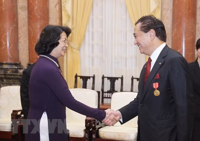Vietnam ofrece mejores condiciones para empresas japonesas, confirmó su vicepresidenta ảnh 1