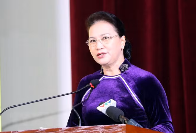 Presidenta del Parlamento asiste a aniversario 55 de fundación de Academia de Finanzas ảnh 1