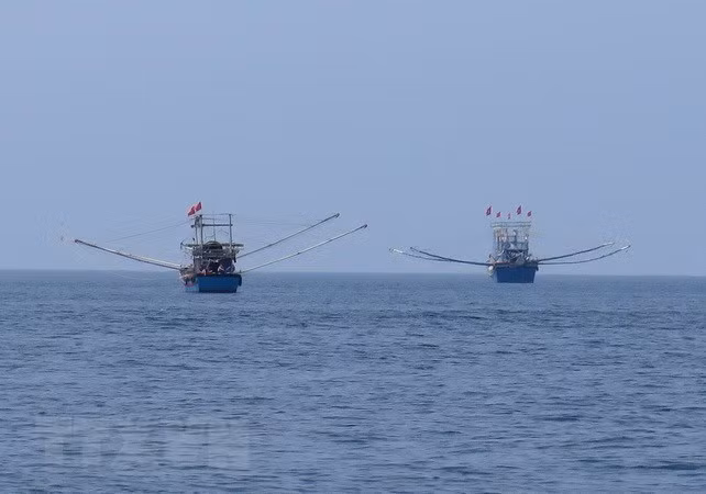 Vietnam y China refuerzan cooperación para el desarrollo conjunto en el mar ảnh 1