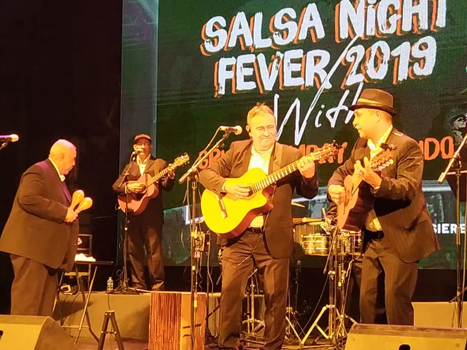 Hechiza la música tradicional cubana al público en Hanoi ảnh 1