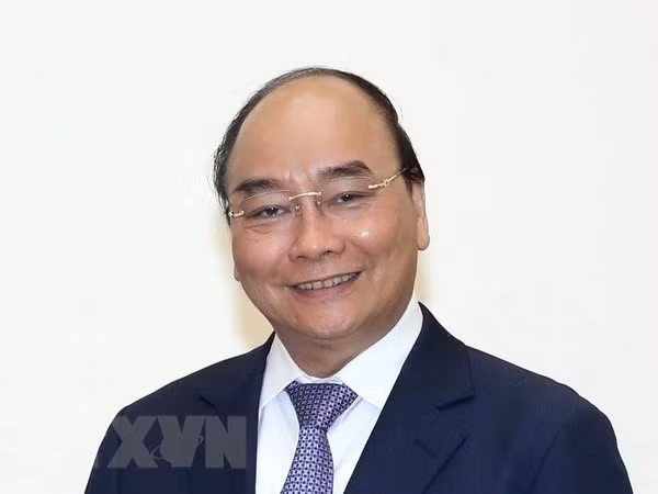 Premier vietnamita parte rumbo a Corea del Sur para una visita oficial y cumbres regionales ảnh 1