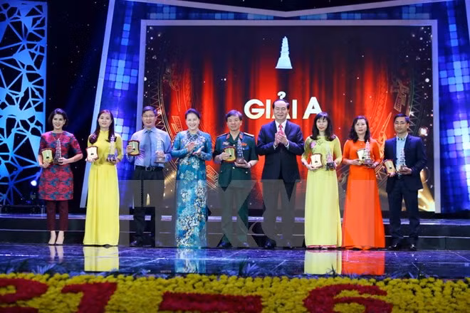Prensa vietnamita, contingente vanguardista en construcción nacional ảnh 1