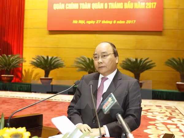 Enaltecen labores políticas y militares de las fuerzas armadas vietnamitas ảnh 1