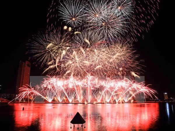 Concluye en Vietnam festival internacional de fuegos artificiales ảnh 1