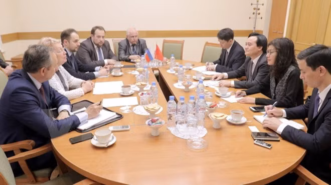 Sector educativo de Vietnam y Rusia fortalecerán cooperación multifacética ảnh 1