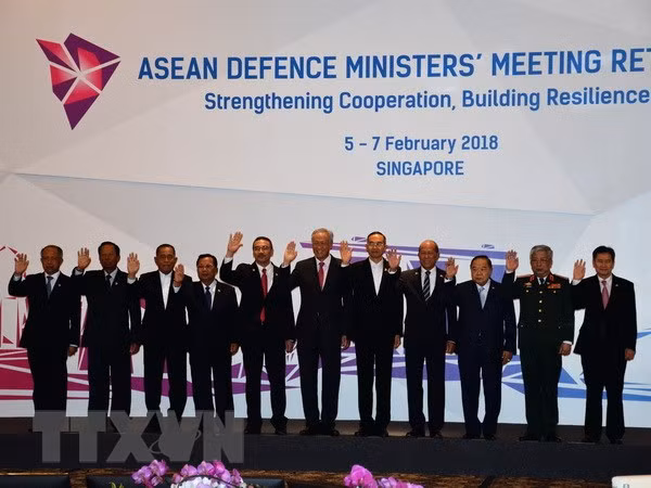Vietnam propone impulsar cooperación de defensa entre países miembros de ASEAN ảnh 1
