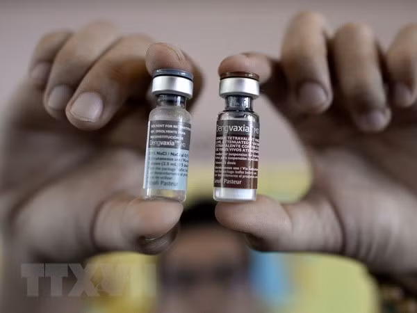  Sanofi no resarcirá a Filipinas por los frascos de vacuna Dengvaxia utilizadas ảnh 1