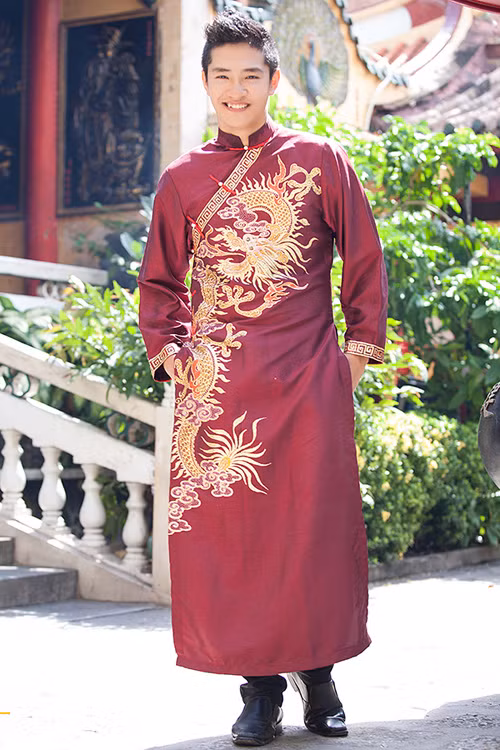 Ao Dai tradicional de hombres vietnamitas en busca de resurrección ảnh 1