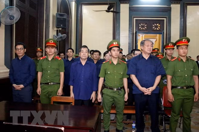 Devuelven expediente del caso de violaciones cometido en banco VNCB de Vietnam ảnh 1