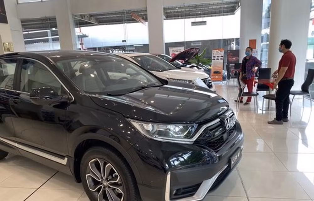 Disminuyen ventas de autos en Vietnam por escasez de semiconductors ảnh 1