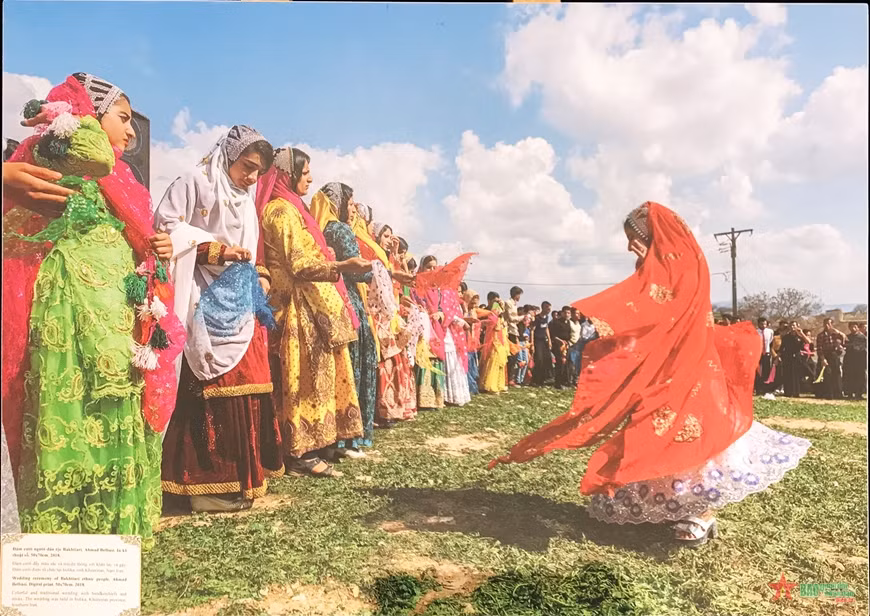 Exposición “Patrimonio de arte iraní, la cuna de la civilización” abre sus puertas en Hanoi ảnh 1