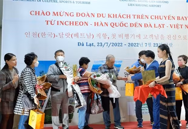 Se reanuda la ruta aérea entre Incheon y Da Lat ảnh 1