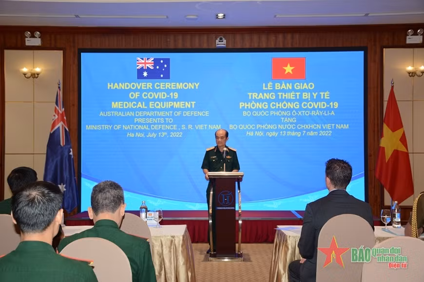 Vietnam recibe equipos médicos obsequiados por Australia ảnh 2