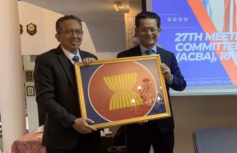 Vietnam asume presidencia rotativa de ASEAN en Argentina ảnh 1
