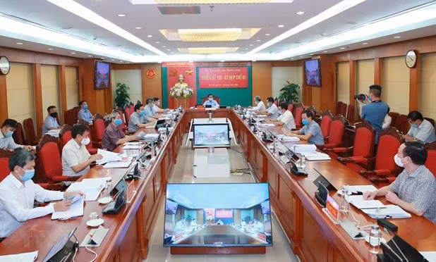 Vietnam emite nuevo reglamento disciplinario contra organizaciones y miembros del Partido infractores ảnh 1