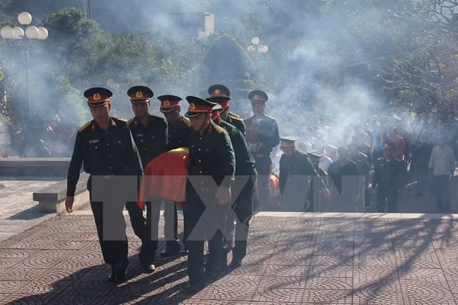 Vietnam entrega a EE.UU. restos de soldados desparecidos durante guerra ảnh 1