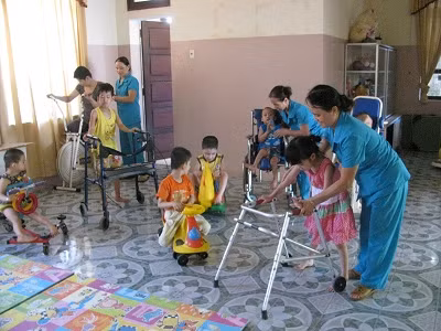 Proyecto fundado por Alemania beneficia a discapacitados en Vietnam ảnh 1