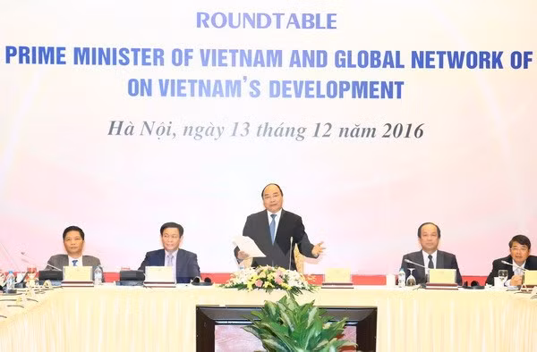 Vietnam saluda aportes de eruditos nacionales y extranjeros al desarrollo nacional ảnh 1
