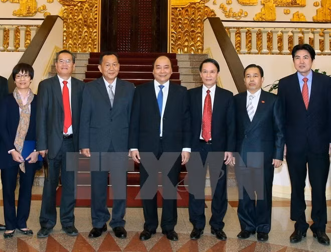 Premier pide a agencias de noticias de Vietnam y Laos a fomentar cooperación bilateral ảnh 1