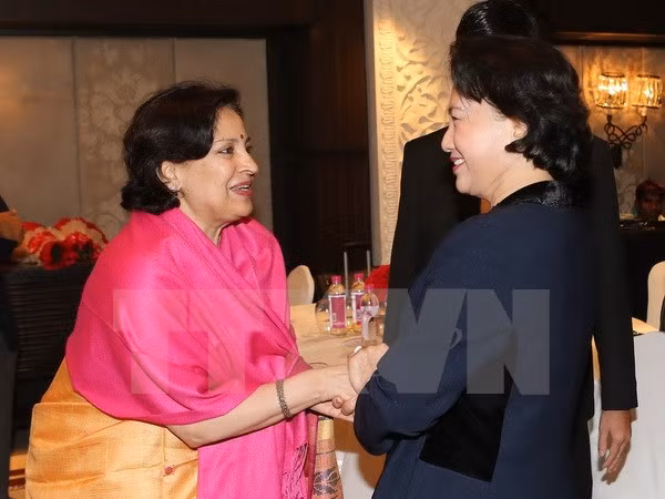 Continúan actividades en India de presidenta del Parlamento de Vietnam ảnh 1