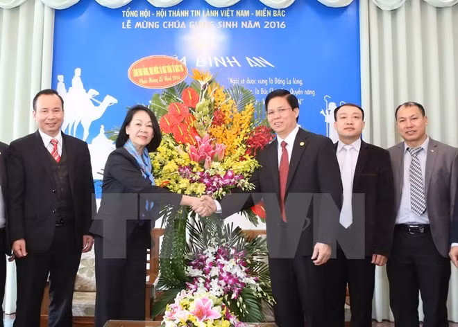 Funcionaria partidista felicita a comunidad religiosa por Navidad ảnh 1