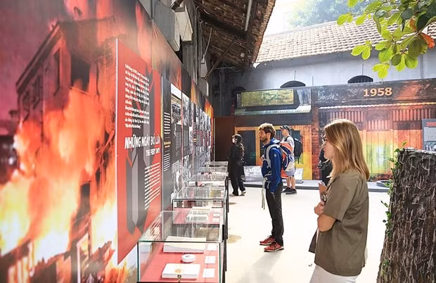 Se recupera el número de turistas internacionales a Vietnam ảnh 1