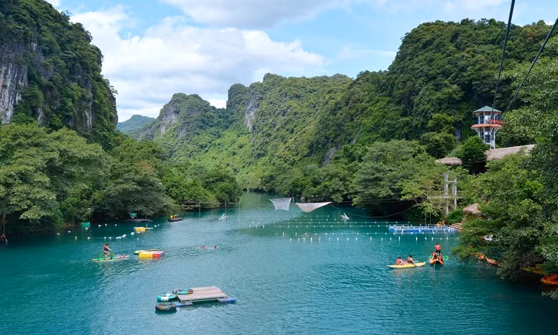 Parque nacional de Phong Nha-Ke Bang prevé recibir tres millones de turistas para 2030 ảnh 2
