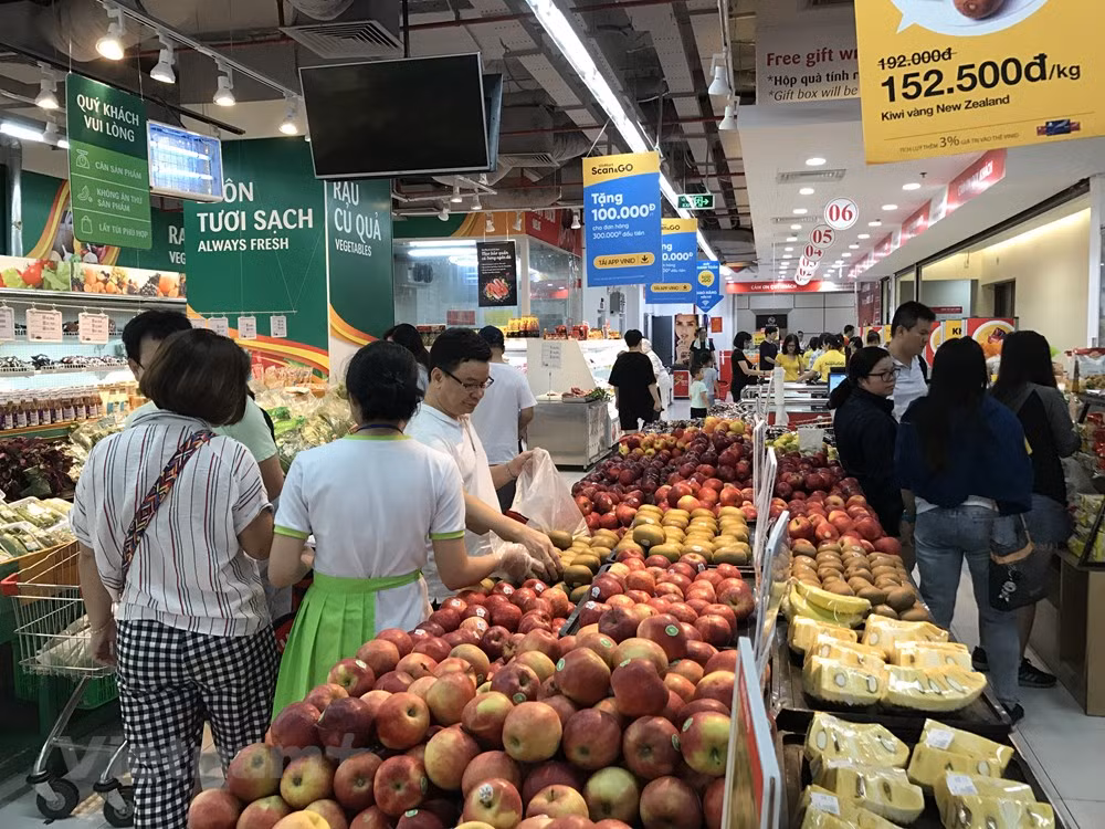 Exportaciones de empresas vietnamitas y con inversión extranjera disminuyen en enero ảnh 2